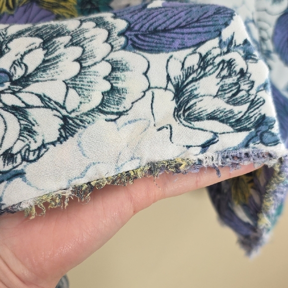 Maeve Anthropologie Whimsical Floral Henley Boho Raw Hem Oversized Top Large - Picture 10 of 13